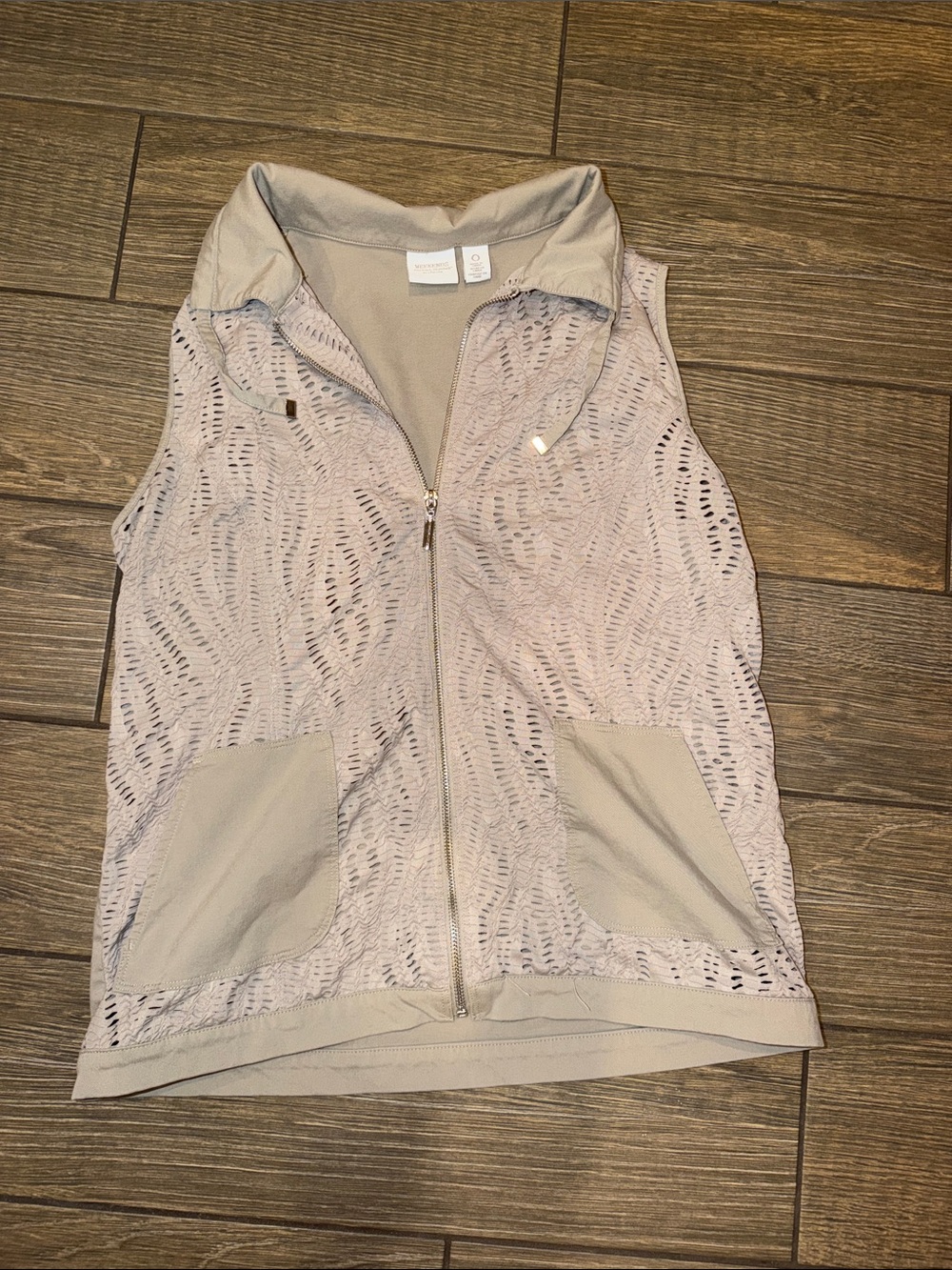 Chico's Light Taupe/Cream Lace-Look Zip Front Vest